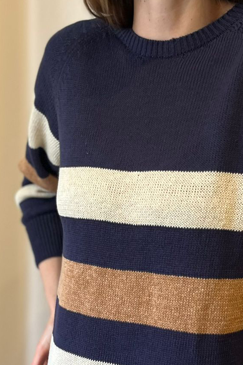 Sweater basic rayas azul